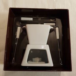 White ceramic Fondue set with forks New
